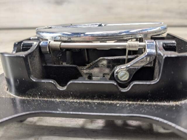 11-17 OEM Mercedes W207 E350 E400 E550 Right Passenger Folding Top Case Cover w/ Switch