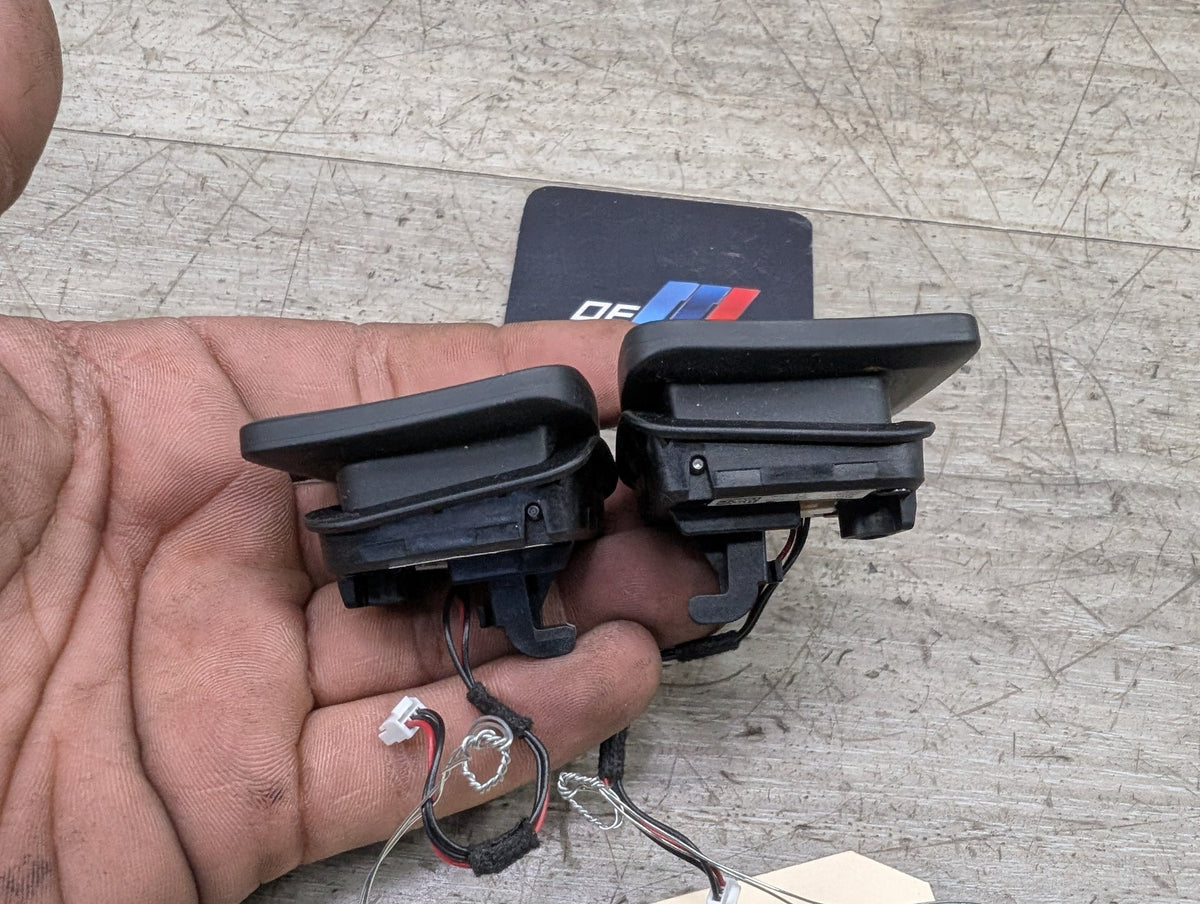 OEM AUDI A4 B9 Left Right Gear Shift Up Down Steering Wheel Paddle Shifters SET