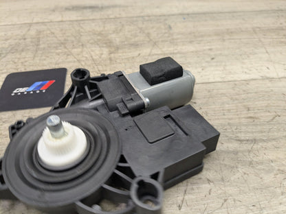 2020 BMW 330i G20 Front Left Driver Door Window Glass Regulator Motor 8495869 OEM BMW G20 G80 330 M340 M3 Front Left Driver Door Window Regulator Motor