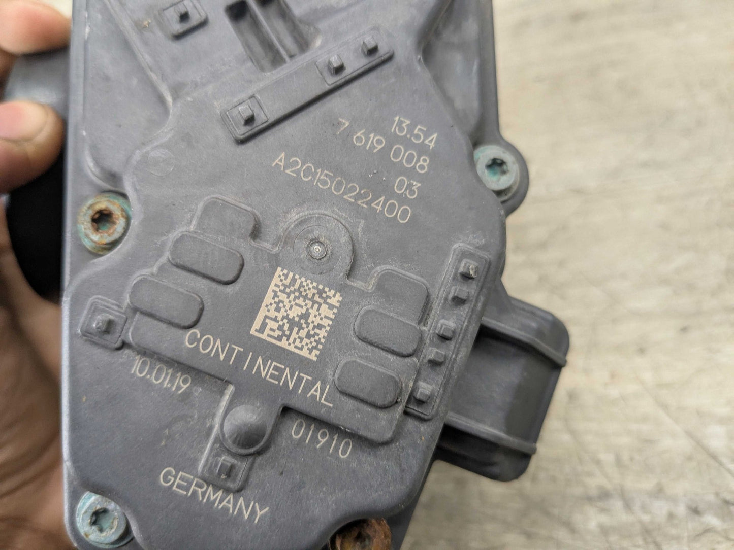OEM BMW F39 F44 F48 F90 G05 G12 750 G30 M550 M8 Engine B46 N63 S63 Throttle Body