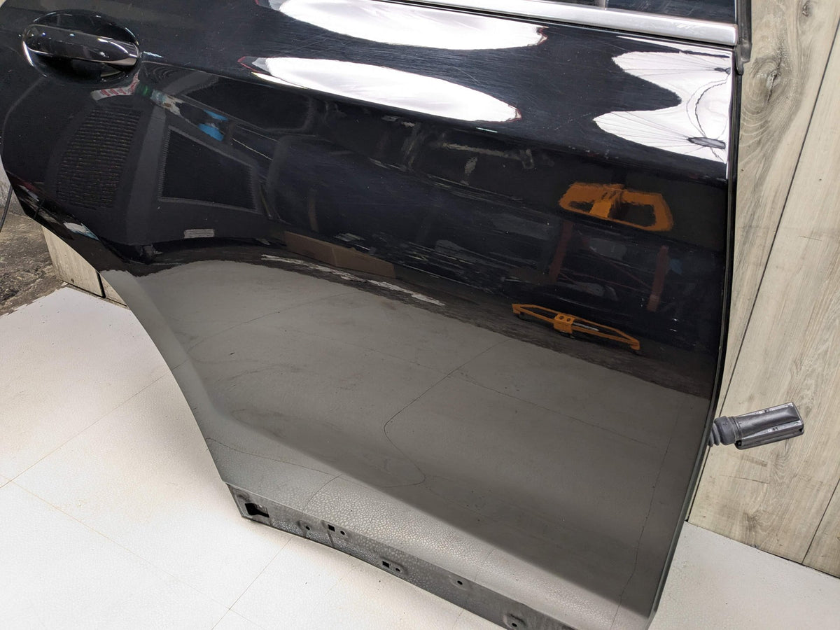 2019 BMW X3 G01 Right Passenger Side Skirt Rocker Panel 7400676