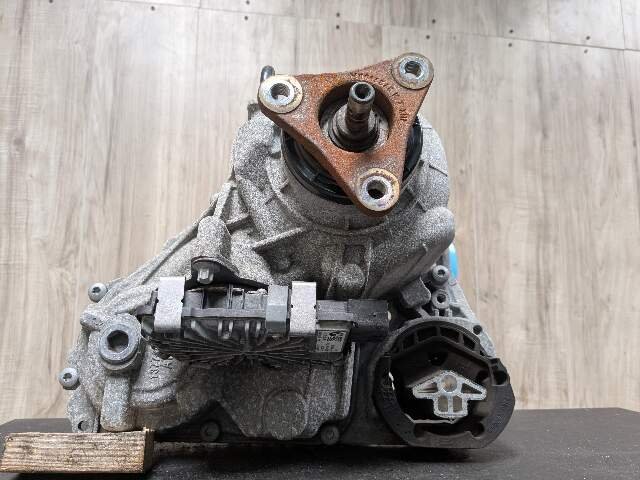 OEM BMW G01 G05 G12 G20 G22 G23 G30 X3 X5 AWD Transmission Transfer Case ATC13