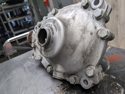 2016 BMW 340i F30 Front Axle Carrier Differential 7591995 OEM BMW F22 F30 F32 F36 xDrive AWD Front Differential Axle Gearbox Carrier AT