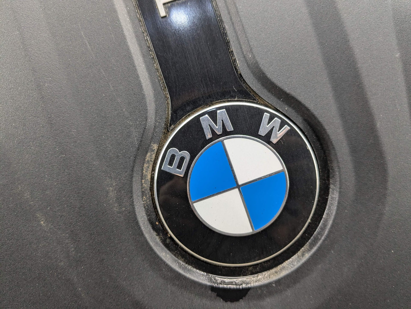 OEM BMW G01 G20 G22 G26 G30 330 430 Engine B46 Cover Head Ignition Coil Panel