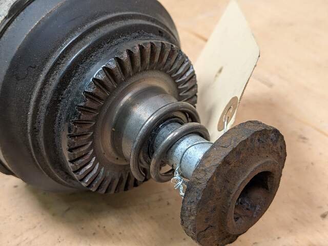 2016 - 2022 BMW 750i G12 Rear Left Driver Half Shaft Output CV Axle 8639453 N63B44O2