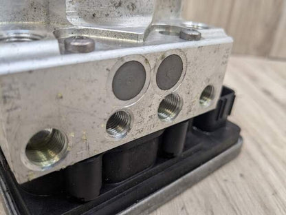 2016 BMW 750i G12 ABS Pump Module 6880538 PRE-LCI OEM BMW G01 G12 G30 ABS Brake Pump Anti Lock DSC Dynamic Stability