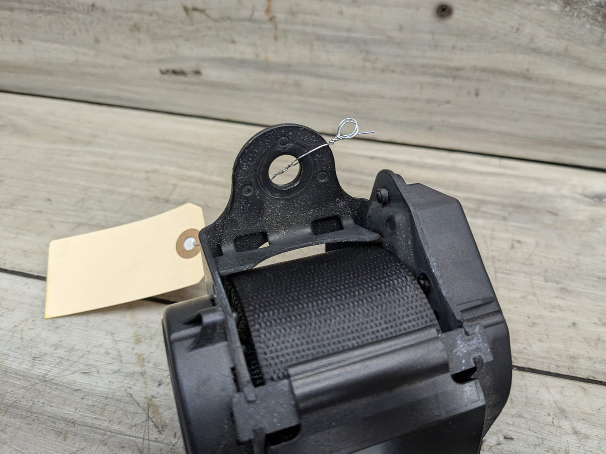 OEM BMW F22 F30* F32 F36 F82 M4 REAR Left Right Outer Upper Seat Belt Retractor