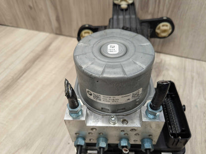 2022 BMW Z4 G29 ABS Pump Module 5A44C38 OEM BMW G20 G22 G23 G26 G29 ABS Brake Pump Anti Lock DSC Dynamic Control