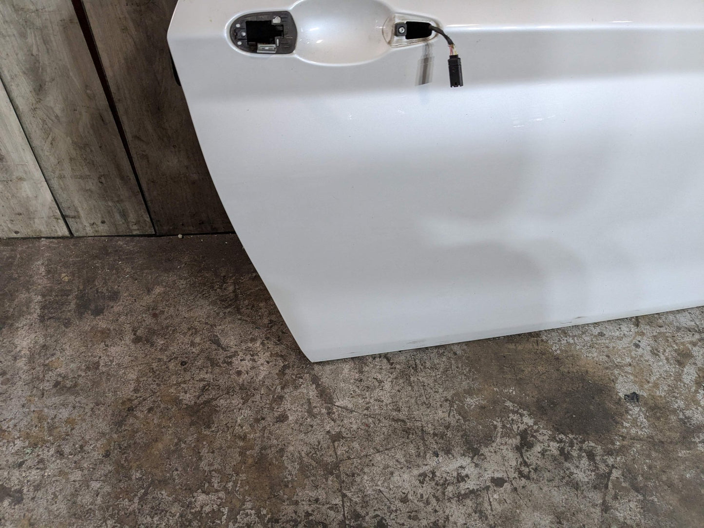 *14-20 OEM BMW F22 F23 F87 M2 Front Right Passenger Side Door Shell Panel White White Mineralweiß Metallic (A96)