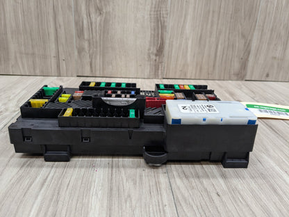 OEM BMW G01 X3 G02 X4 Rear Battery Power Distribution Fuse Relay Junction Box
