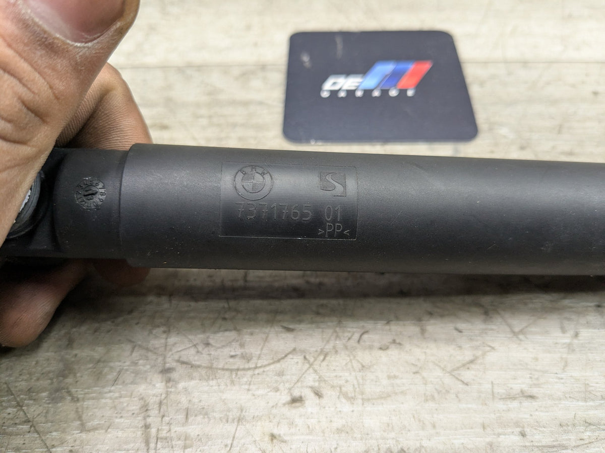 2014 BMW X5 F15 - Lower Tailgate Strut Shock Supports SET PN: 7371765