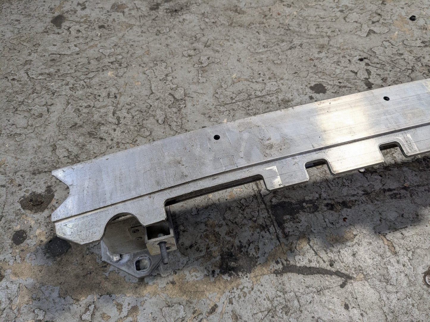 2017-2023 BMW M550i G30 Rear Bumper Reinforcement Rebar Bar 7413876 18-23 OEM BMW G30 M550 REAR Bumper Reinforcement Rebar Carrier Impact Crash Bar