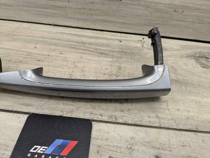 07-13 OEM BMW E93 Right Passenger Side Door Handle COMFORT ACCESS Gray A52