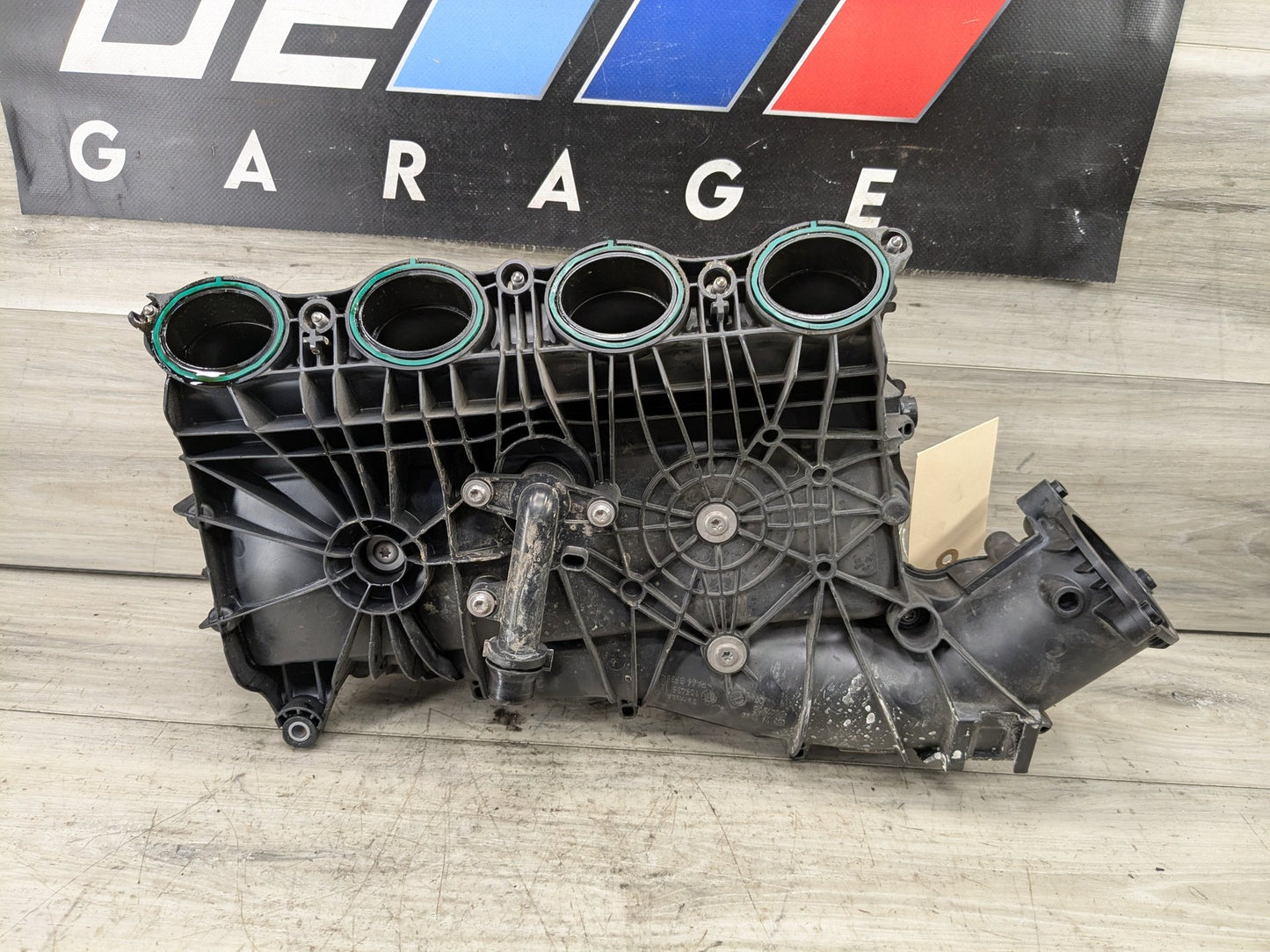 OEM BMW G01 G20 G26 G30 230 330 430 530 X3 Engine B46 Intake Manifold 8647975