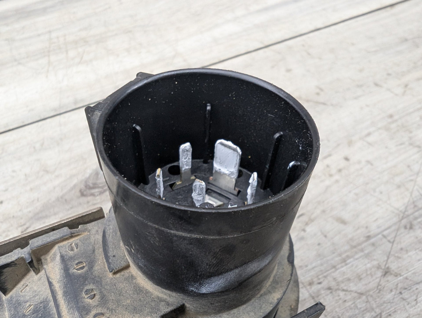 AFT BMW Pollak Rear Trailer Hitch Connector Plug