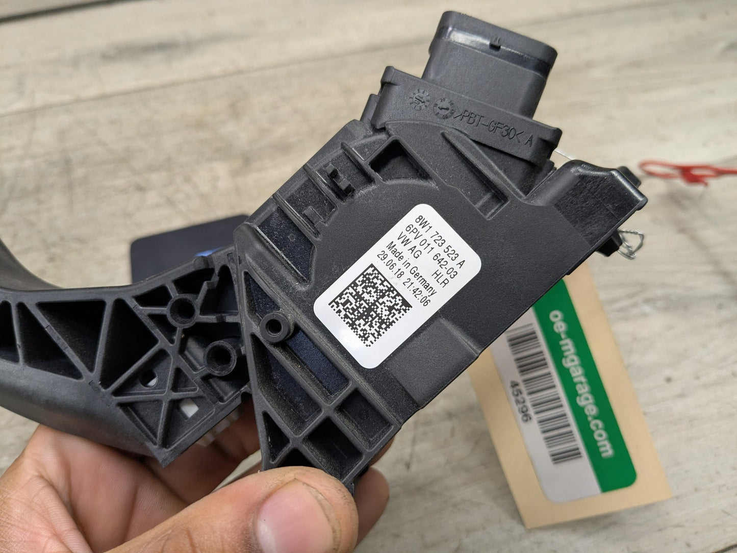 18-24 OEM AUDI A4 A5 A8 S4 S5 Q5 Q7 SQ5 Accelerator Gas Pedal Module