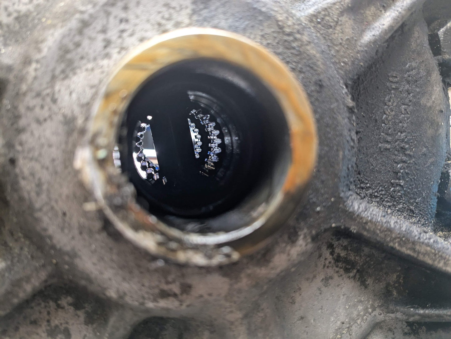 2012 BMW X5 E70 Front Axle Carrier Differential 7602072 10-13 OEM BMW E70 E71 X5M X6M S63 Front Differential Axle Carrier Ratio 3.91