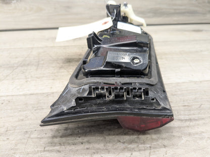 2021 BMW 330i G20 Rear Right Passenger Inner Tail Light 7495090 PRE-LCI OEM BMW G20 G80 330 M340 M3 Rear Right Passenger Inner Stop Tail Light OEM