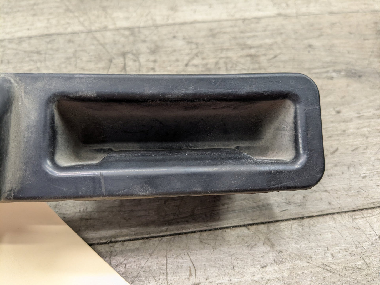 OEM BMW G30 530 540 M550 M5 X5 Rear View Camera Trunk Lid Handle Push Button