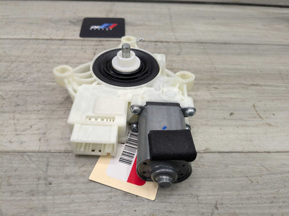 2019 BMW 330i G20 Rear Right Passenger Door Window Glass Regulator Motor 8495868 19-24 OEM BMW G20 G80 330 M340 Rear Right Passenger Door Window Regulator Motor