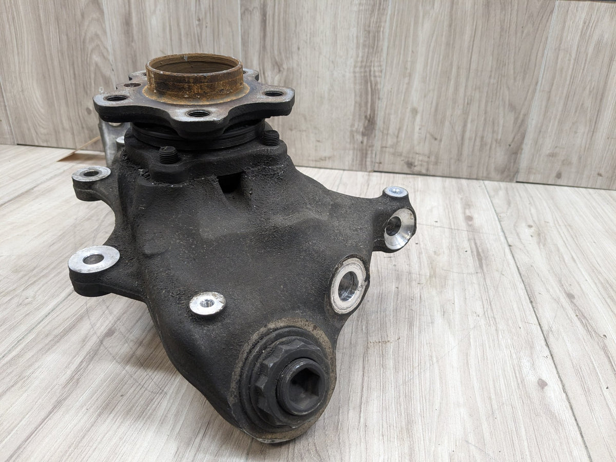 OEM BMW G30 530 540 M550 AWD Front Right Passenger Hub Spindle Knuckle Bearing