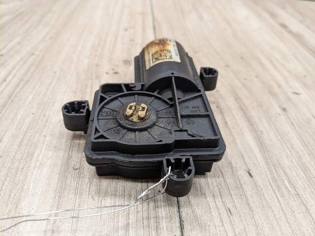 2018 - 2024 Audi S5 B9 Muffler Exhaust Flap Actuator 4N0133246