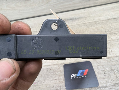 OEM BMW F02 F22 F10 F15 F30 F48 F80 Comfort Access Keyless Entry Antenna Module