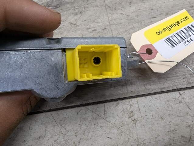 03-05 OEM BMW E85 Z4 Front Right Passenger Door Airbag Impact Sensor Control Module