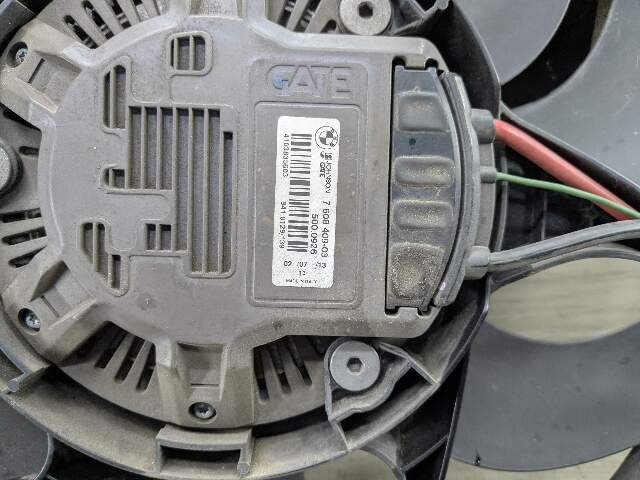 2014 BMW 335i F30 Radiator Fan Shroud Housing w/ Motor 7640513