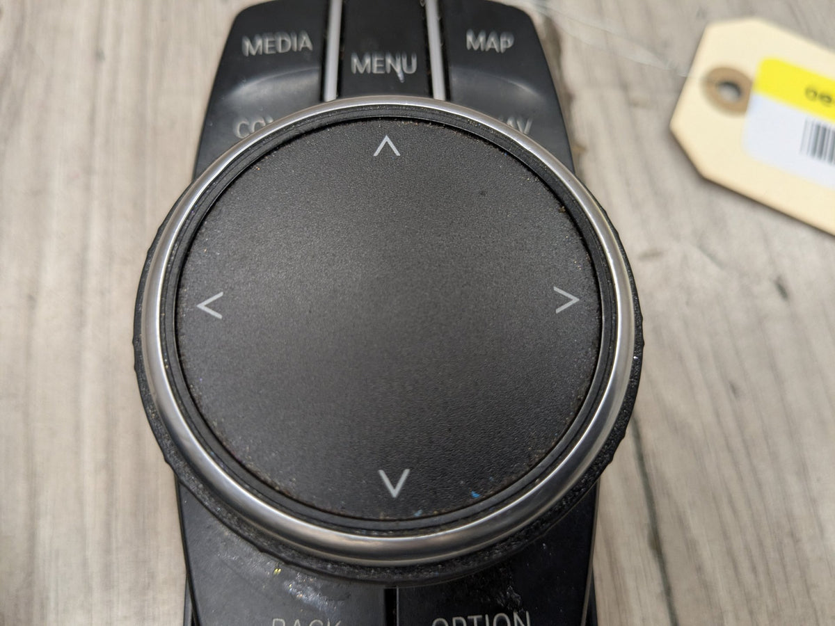OEM BMW F90 G30 530 540 M550 M5 iDrive Navigation Controller Knob NBT NAV Button