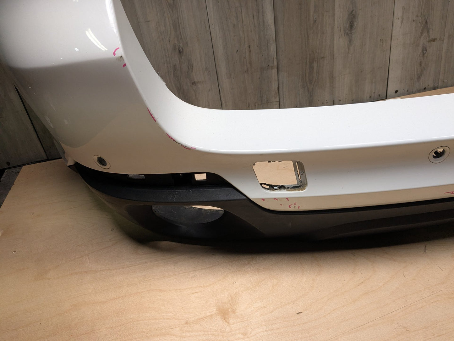 14-18 OEM BMW F15 X5 Rear Bumper Cover PDC Holes w/ Diffuser N55 N57 White 300 ALPINWEISS III (300)