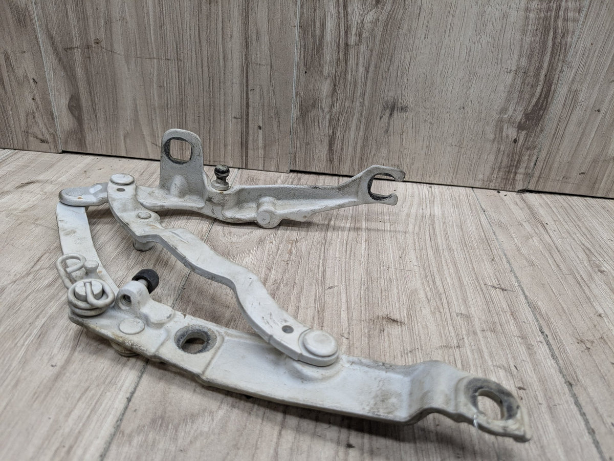 03-08 OEM BMW E85 Z4 Rear Left Right Trunk Lid Hinges PAIR White 300