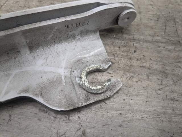 OEM BMW F22 F23 F30 F32 F33 F34 F36 F80 F82 F83 F87 Left Right Hood Hinges PAIR