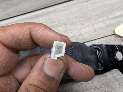 OEM BMW F90 M5 G30 530 540 M550 Rear Center Middle Seatbelt Seat Belt Buckle
