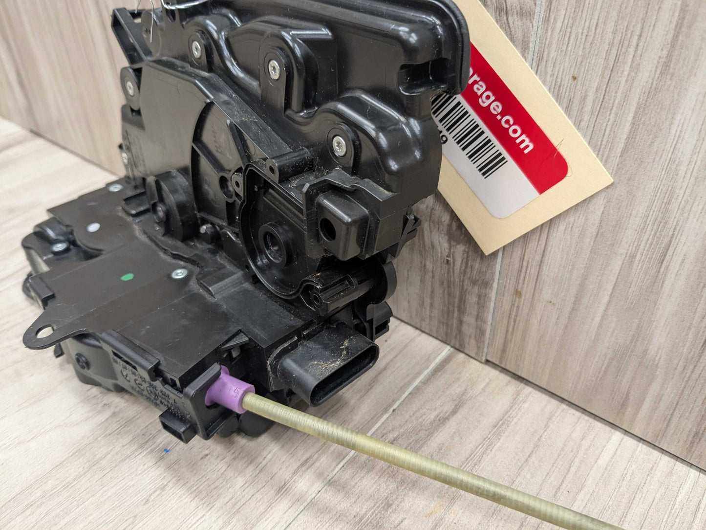 2016 BMW 750i G12 Front Right Passenger Door Latch Lock Actuator w/ Soft Close 2561898 16-22 OEM BMW G11 G12 FRONT RIGHT PASSENGER Door Lock Latch Actuator SOFT CLOSE