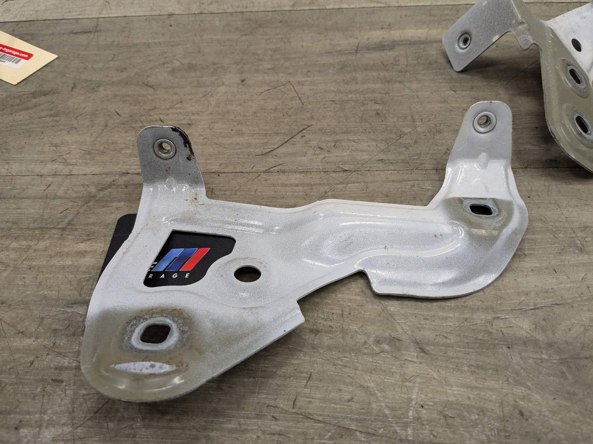 19-24 OEM BMW G20 330 M340 Front Right Passenger Side Fender Holder Bracket SET