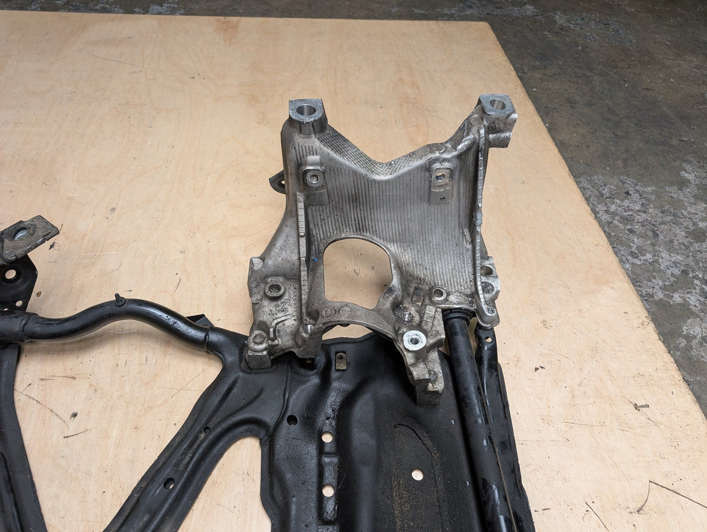 18-25 OEM AUDI A4 A5 RS5 S4 S5 Front Subframe Engine Cradle Crossmember