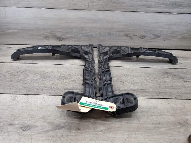 17-19 OEM AUDI A4 B9 S4 Rear Left Right Bumper Guide Mounting Brackets PAIR