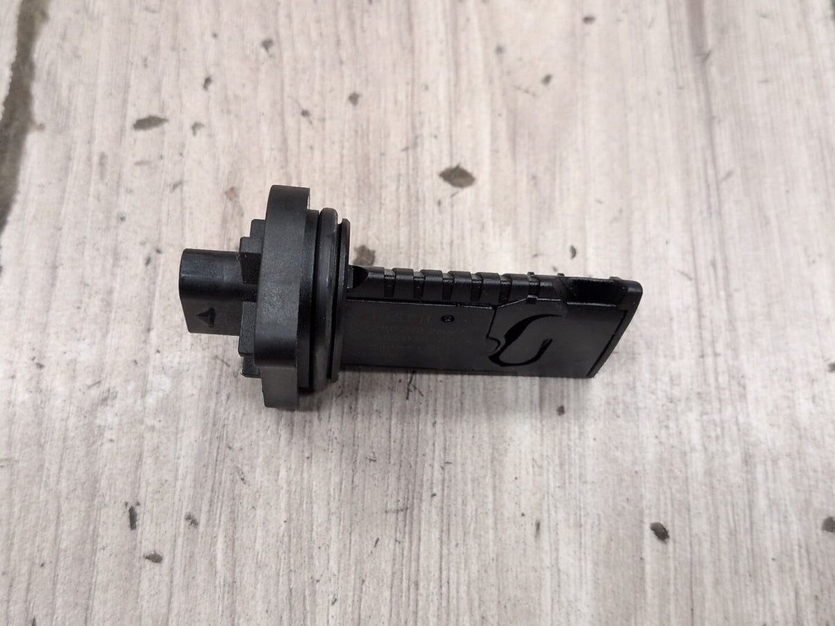 OEM BMW F10 F15 F30 F32 F48 F80 Engine N20 N26 MAF Mass Air Flow Sensor Meter
