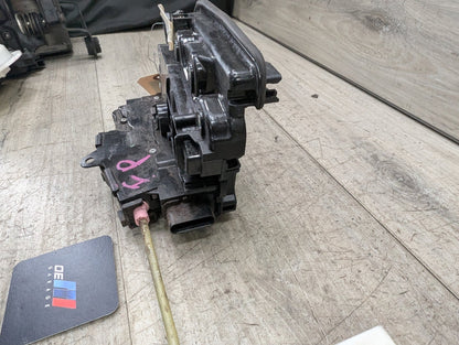 2017 BMW 740i G12 Front Right Passenger Door Latch Lock Actuator w/ Soft Close 2581894 16-22 OEM BMW G11 G12 FRONT RIGHT PASSENGER Door Lock Latch Actuator SOFT CLOSE
