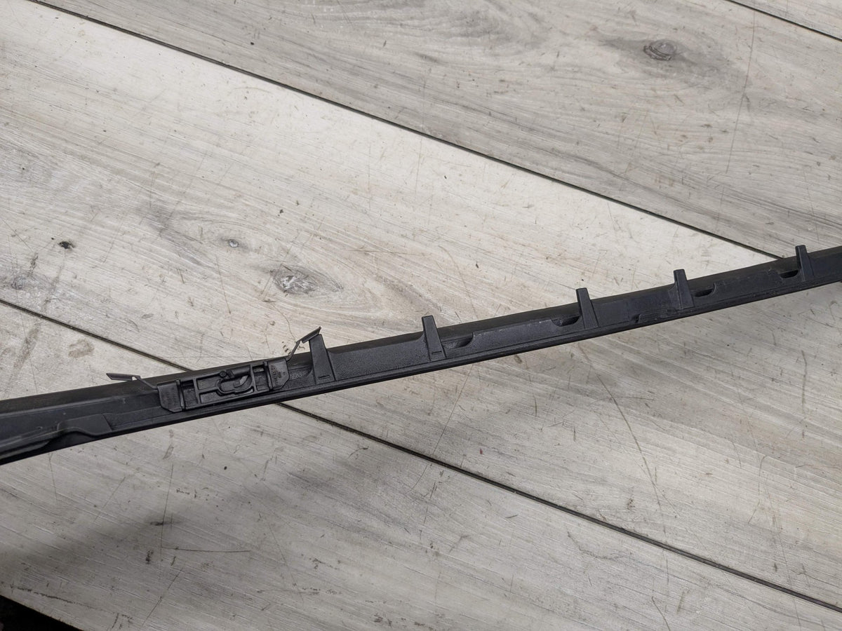 OEM BMW G01 G02 X3 X4 Front Right Passenger Side Windshield Drip Rail Cover Trim