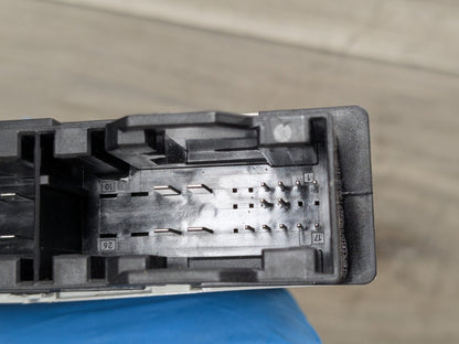2011-2016 BMW 528i F10- Front Seat Control Module PN: 9280915