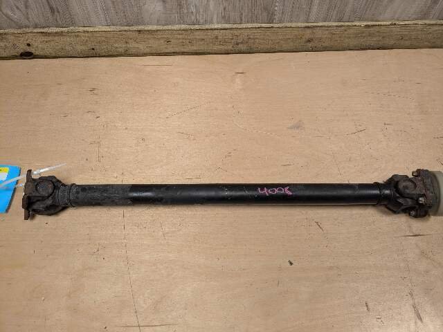 2010 - 2015 BMW 750i F01 Front Propeller Driveshaft Drive Shaft 8628043 N63B44O1