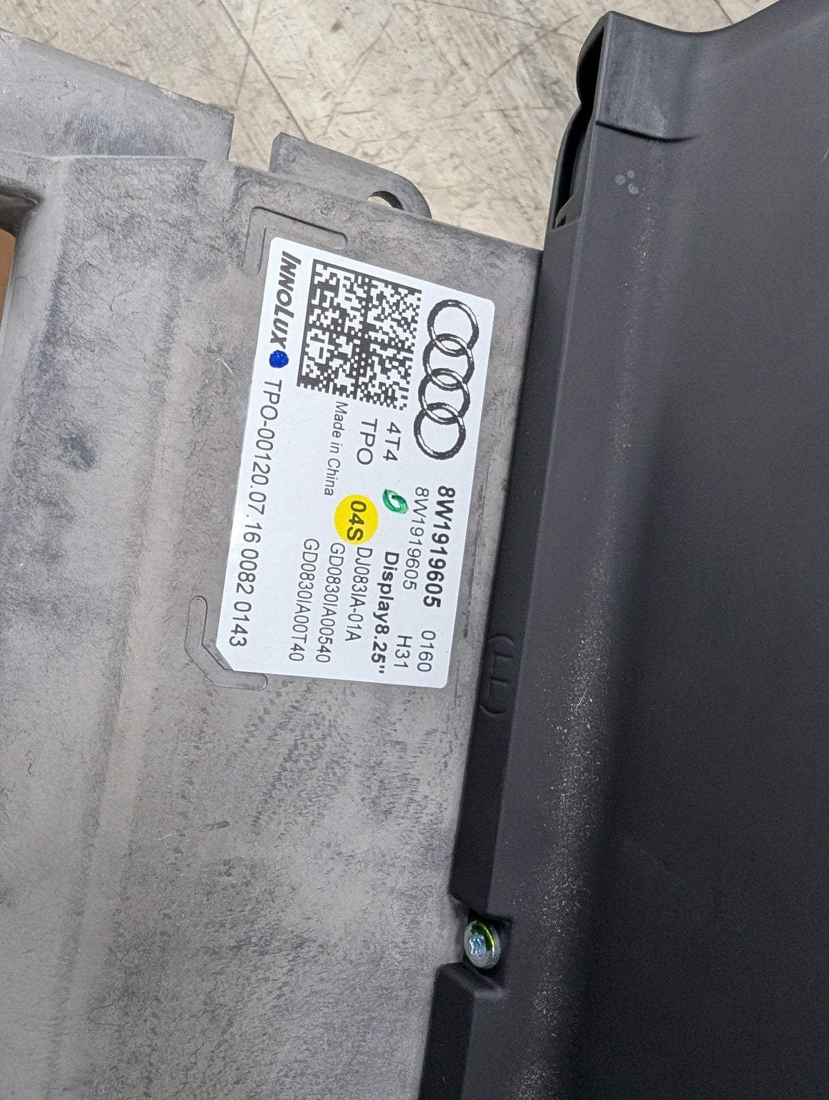 2017 Audi A4 B9 Monitor Display Screen 8W1919605 17-25 OEM AUDI A4 A5 RS5 S4 S5 MMI LCD Central Display Screen 8.25 OEM
