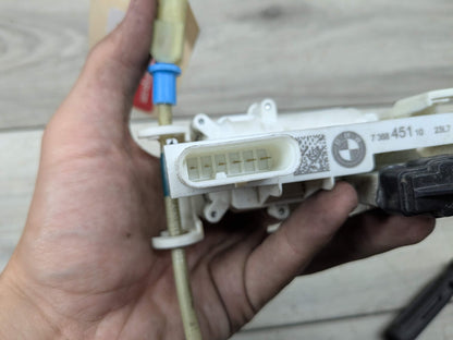 2018 BMW 750i G12 Rear Left Driver Door Latch Lock Actuator w/ Soft Close 7368451 16-22 OEM BMW G11 G12 740 750 M760 Rear Left Driver Door Lock Latch SOFT CLOSE