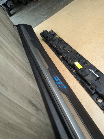 OEM BMW G05 X5 Left Driver Side Skirt Rocker Panel Molding w/ Bracket X-LINE