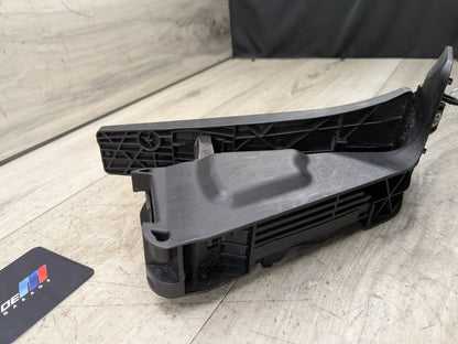 2016 BMW X6 F16 Gas Accelarator Pedal 6853175 OEM BMW F15 F22 F25 F30 F36 F80 G01 G05 G20 X3 X5 Accelerator Throttle Gas Pedal OEM