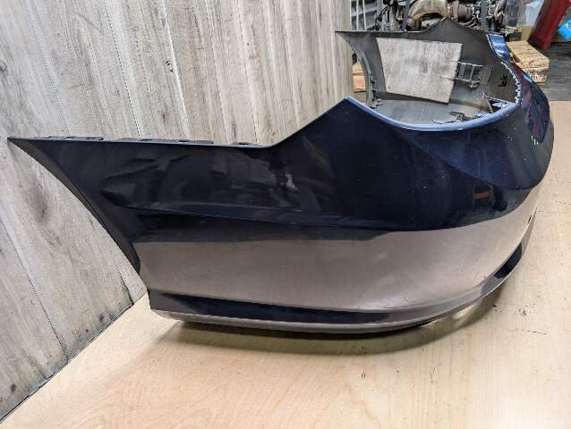 *10-13 OEM Mercedes A207 C207 W207 E350 E550 AMG Rear Bumper Cover w/ Diffuser