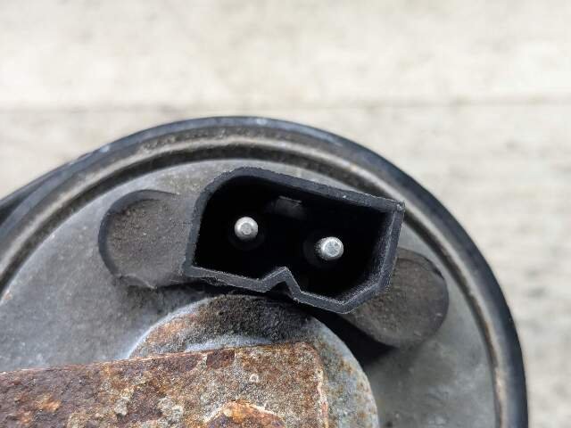 1996 - 2003 BMW Z3 E36 Alarm Horns SET 8407730 M54B25O0