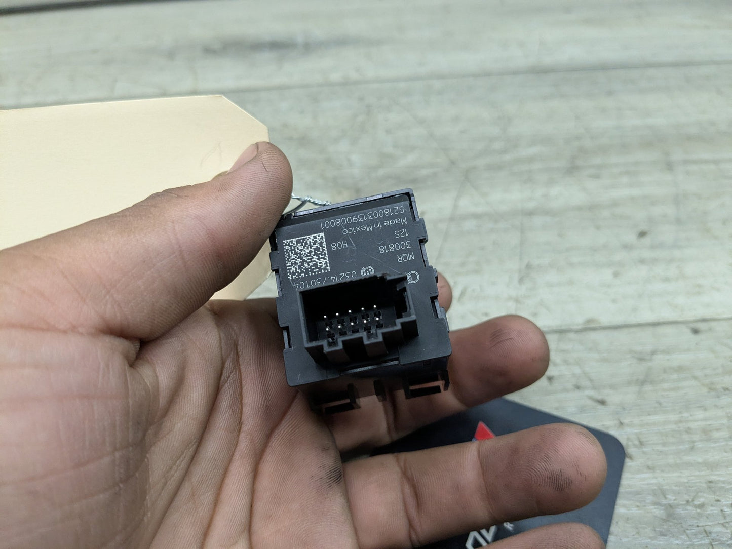 18-24 OEM AUDI Q5 SQ5 Center Console Electronic Emergency Parking Brake Switch